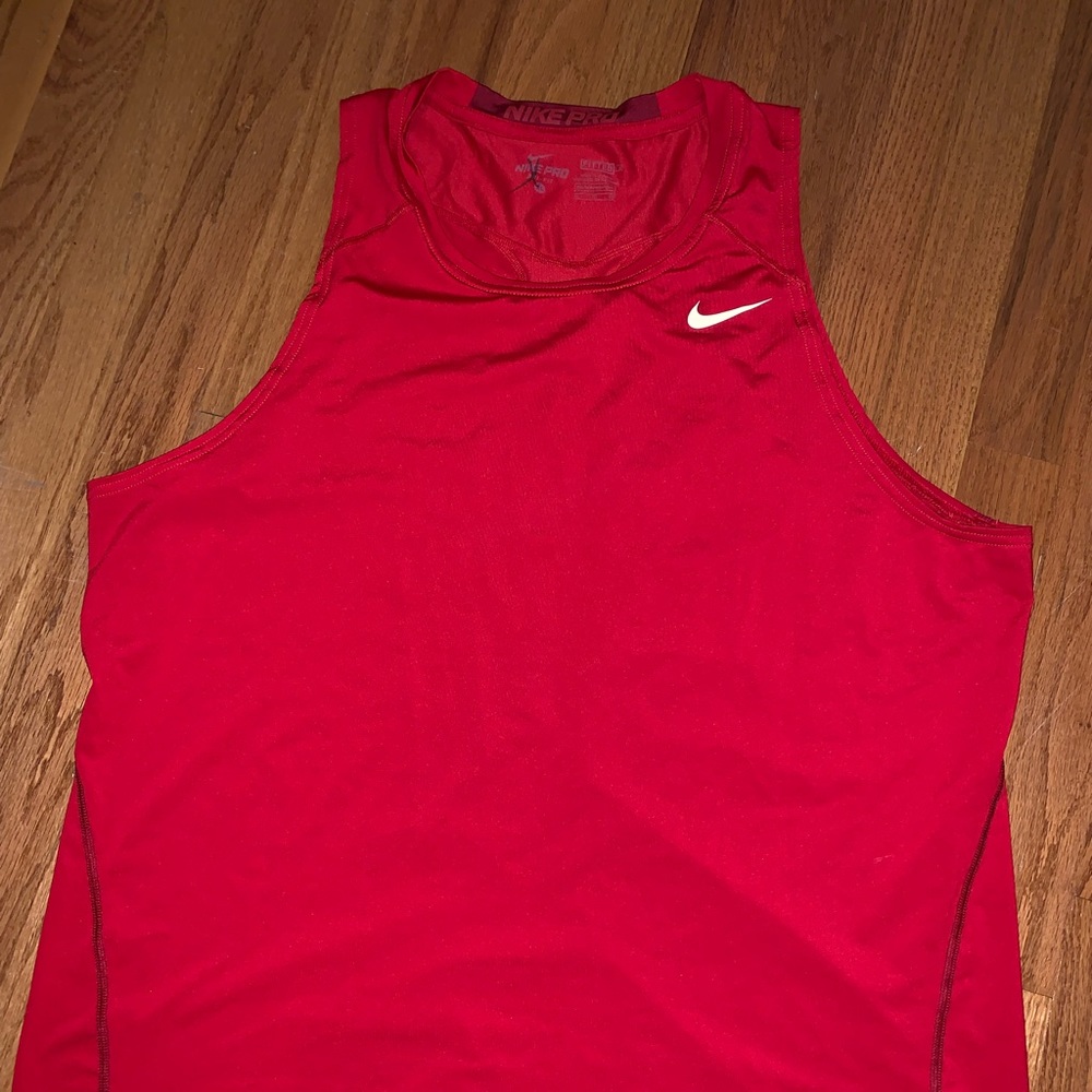 Nike Pro Tank